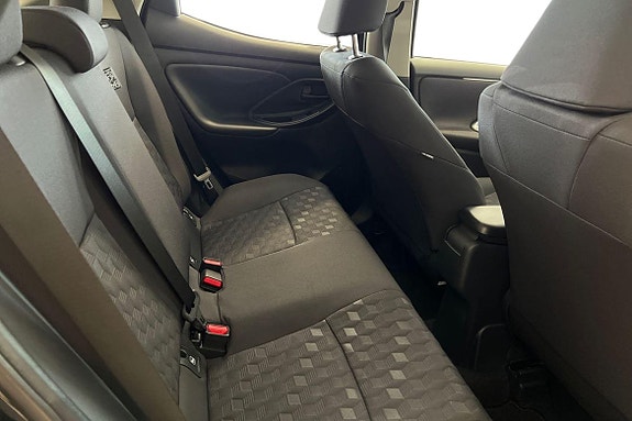 Toyota Yaris 9 of 21