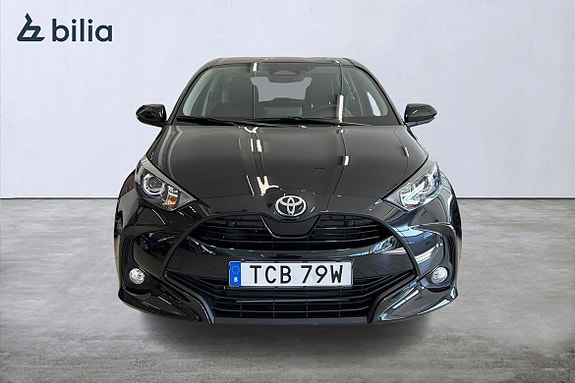 Toyota Yaris 6 of 21