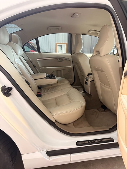 Volvo S80 9 of 11