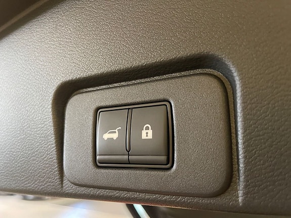 Nissan X-Trail 6 of 14