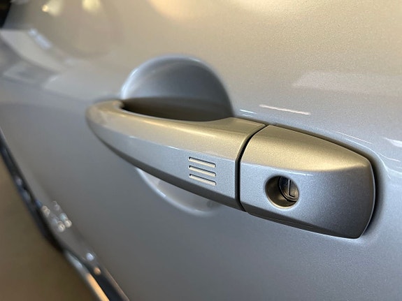 Nissan X-Trail 7 of 14