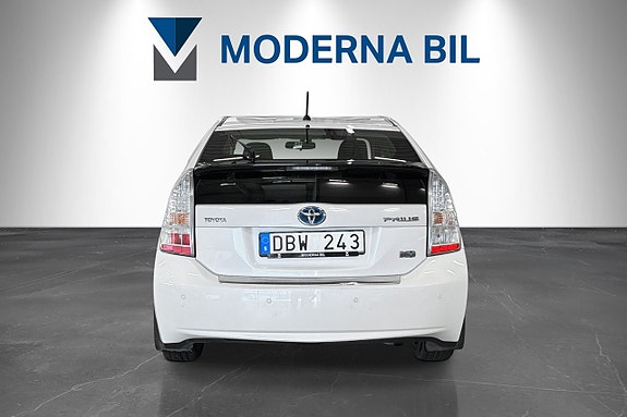 Toyota Prius+ 4 of 19