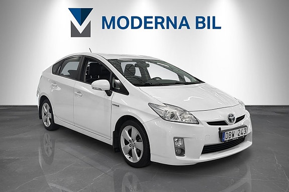 Toyota Prius+ 7 of 19