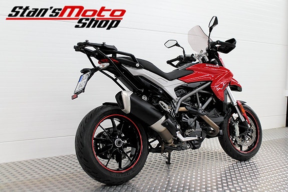 Ducati Hyperstrada 939 ABS 3 of 17