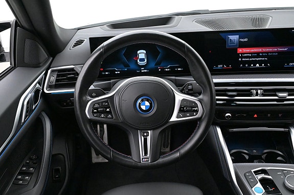 BMW i4 7 of 27