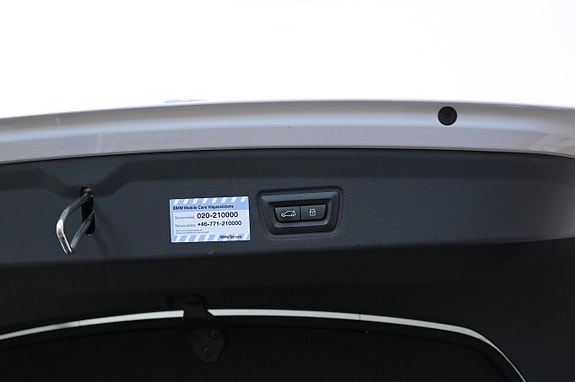 BMW i4 23 of 27