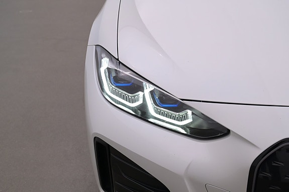 BMW i4 26 of 27