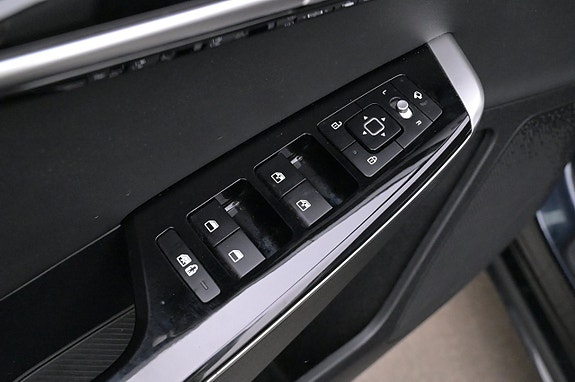 Kia EV6 10 of 27