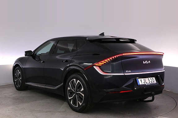 Kia EV6 4 of 27