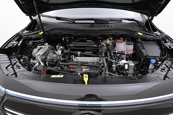 Mercedes-Benz EQA300 26 of 27
