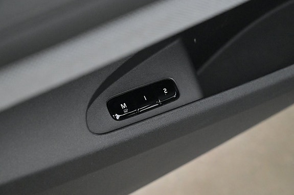 Polestar 2 10 of 27