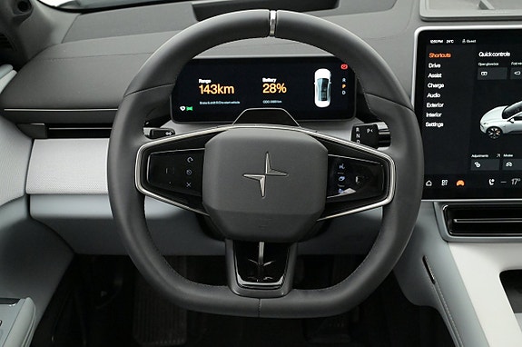 Polestar 4 7 of 27