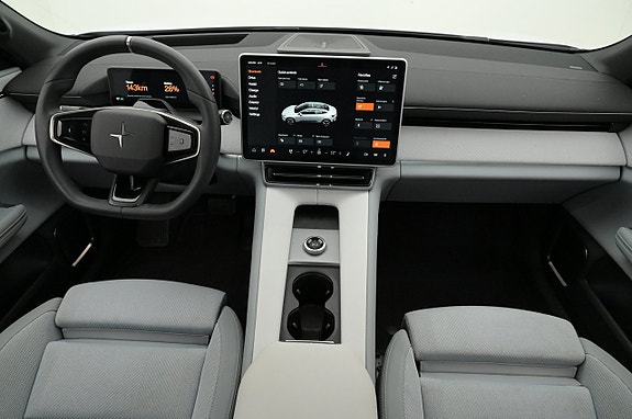 Polestar 4 6 of 27