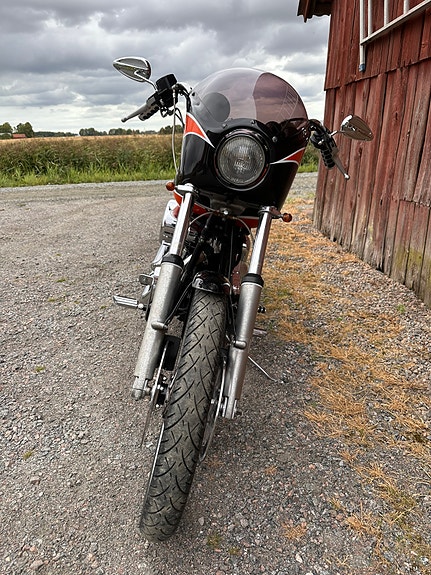 Harley-Davidson Softail 2 of 4
