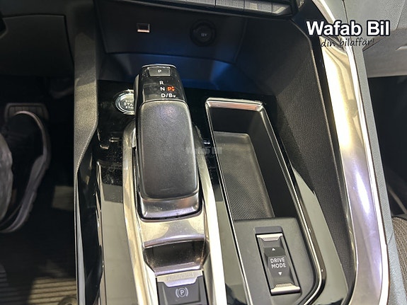 Peugeot 3008 12 of 13