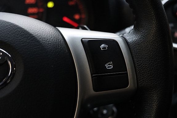 Toyota Yaris 24 of 26