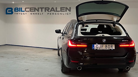 BMW 330e 7 of 23