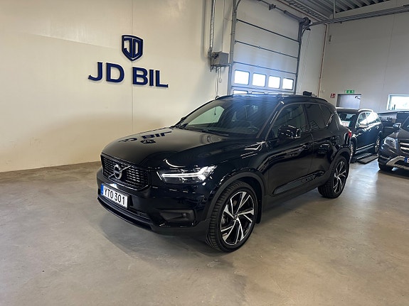 Volvo XC40 10 of 20
