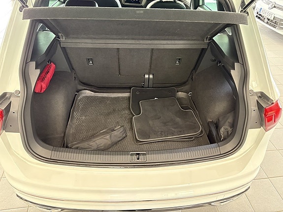 Volkswagen Tiguan 15 of 17