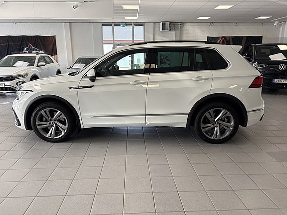 Volkswagen Tiguan 8 of 17
