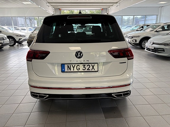 Volkswagen Tiguan 6 of 17