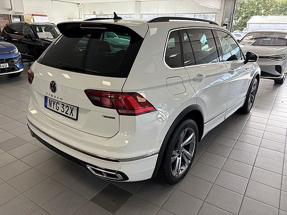 Volkswagen Tiguan 5 of 17