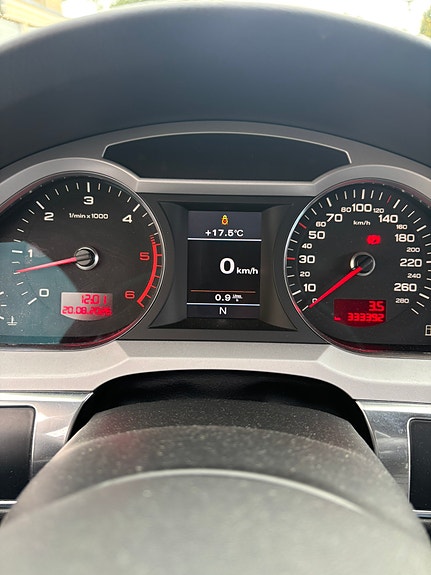 Audi A6 9 of 11