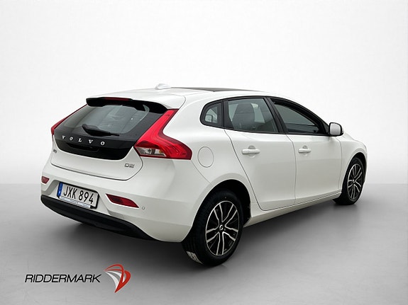 Volvo V40 8 of 29