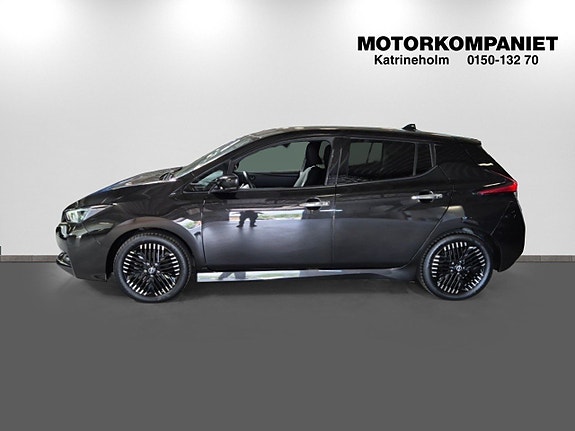 Nissan Leaf 4 of 16