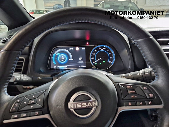 Nissan Leaf 10 of 16