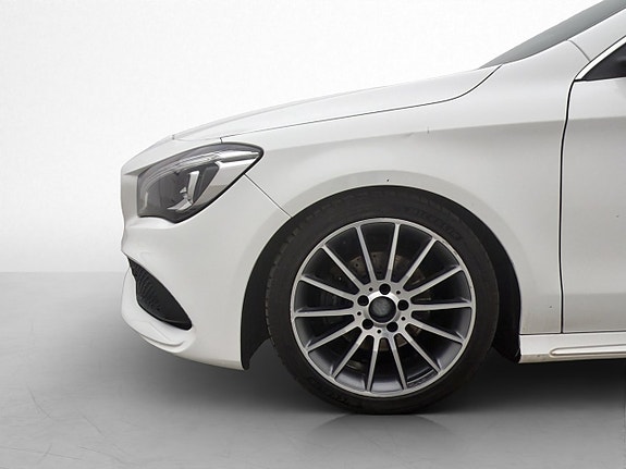 Mercedes-Benz CLA180 30 of 30