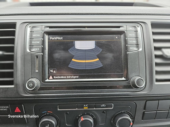 Volkswagen Transporter 19 of 25