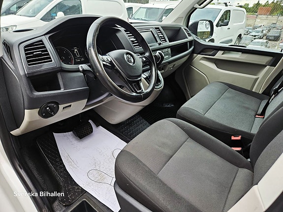 Volkswagen Transporter 14 of 25