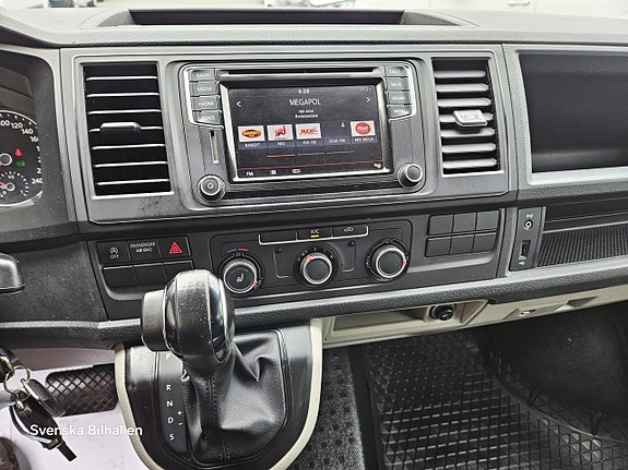 Volkswagen Transporter 17 of 25