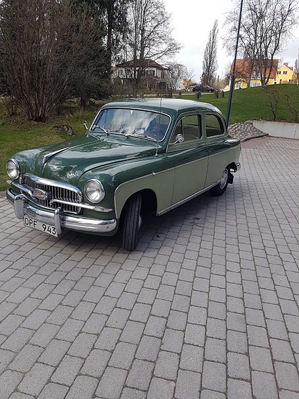 Fiat 1100 4 of 6
