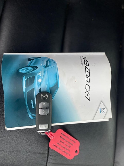 Mazda CX-7 16 of 19