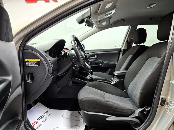 Kia Ceed 9 of 22