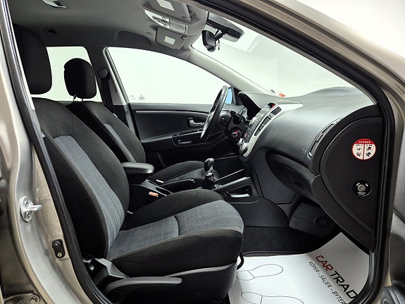 Kia Ceed 19 of 22
