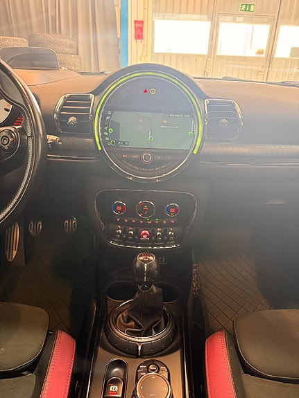 MINI John Cooper Works 12 of 19