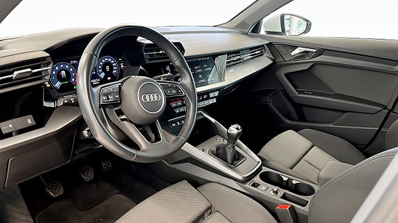 Audi A3 8 of 15