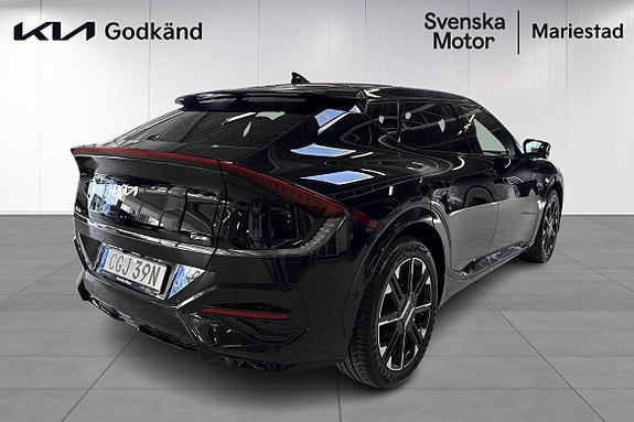 Kia EV6 4 of 21