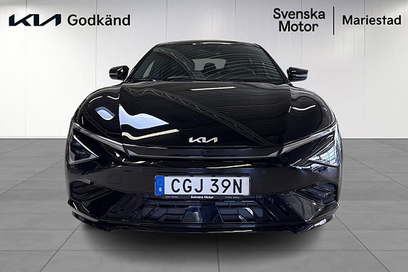 Kia EV6 2 of 21
