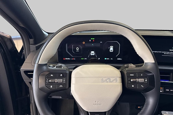 Kia EV6 11 of 21