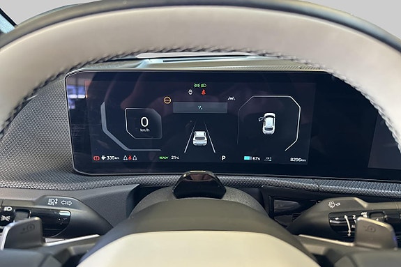 Kia EV6 12 of 21