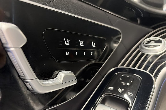Mercedes-Benz S500 18 of 28