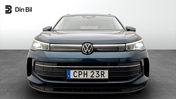 Volkswagen Tiguan 4 of 19