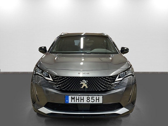 Peugeot 5008 2 of 22