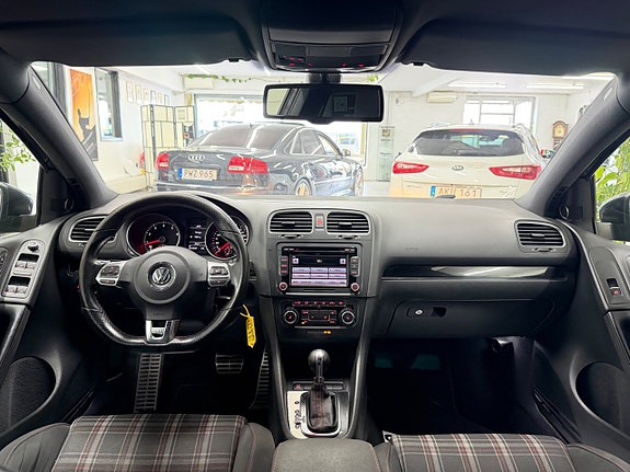 Volkswagen Golf I 18 of 27