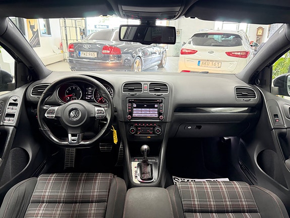 Volkswagen Golf I 17 of 27
