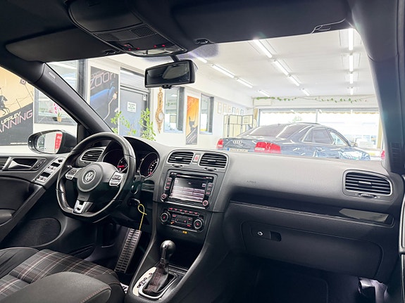 Volkswagen Golf I 16 of 27